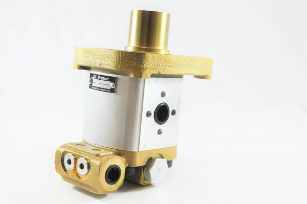 Bomba de direção Valmet 22,5 cm³ 8